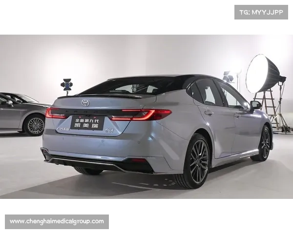 全新第九代凯美瑞11月17号国内亮相！入门搭2.5L油混，或19万起？